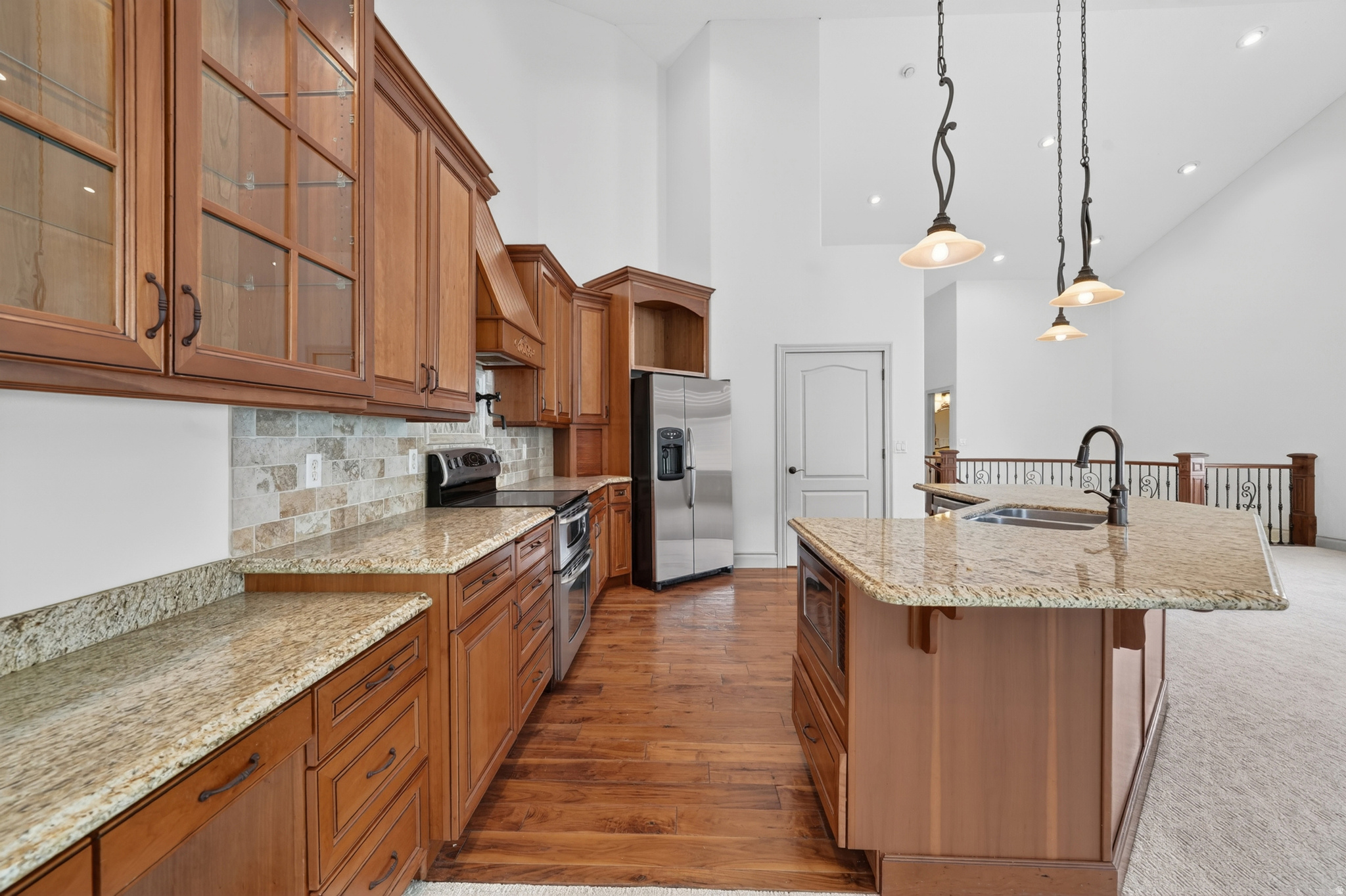 REUNION ORCHARD - Residential