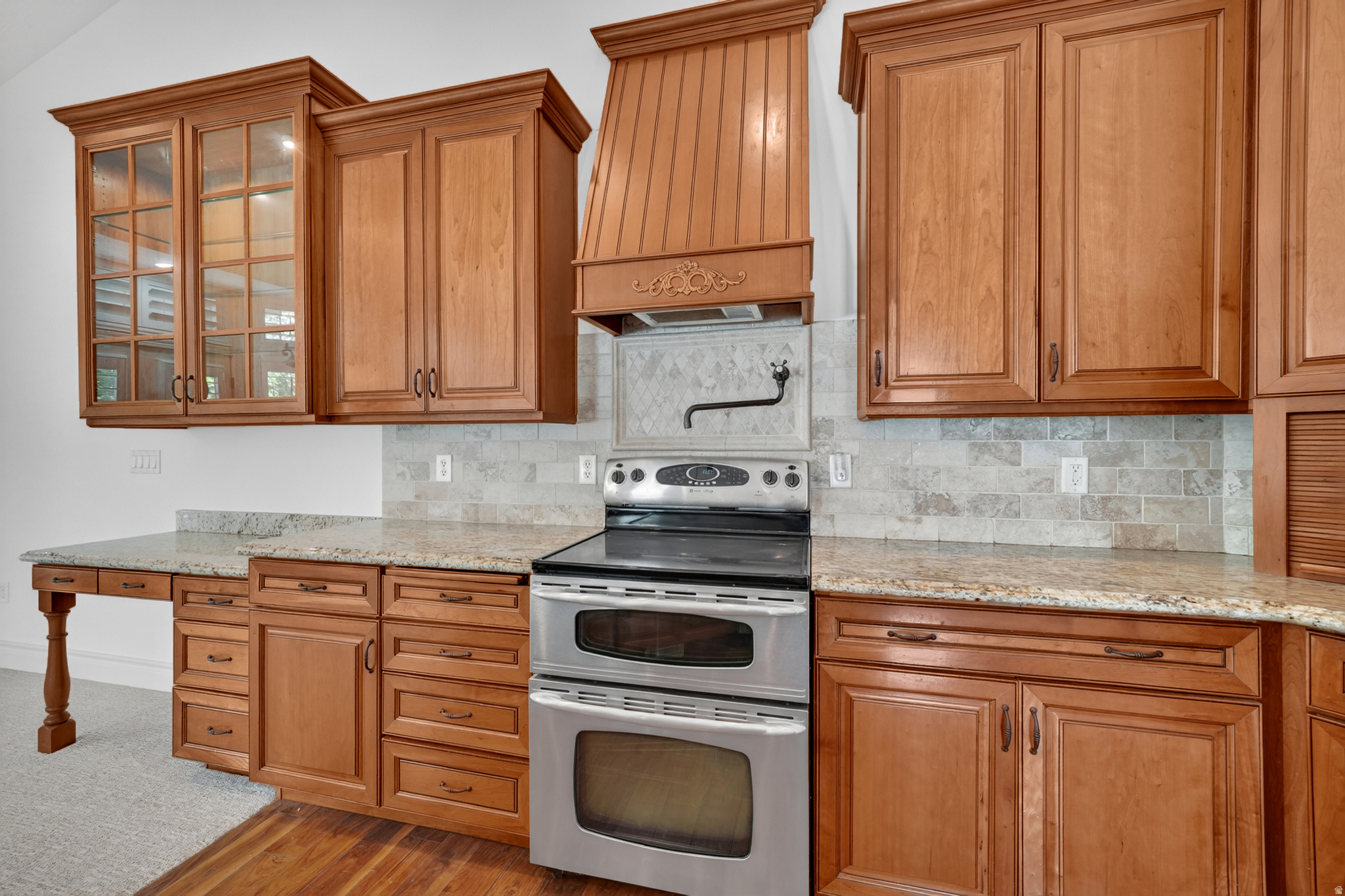 REUNION ORCHARD - Residential