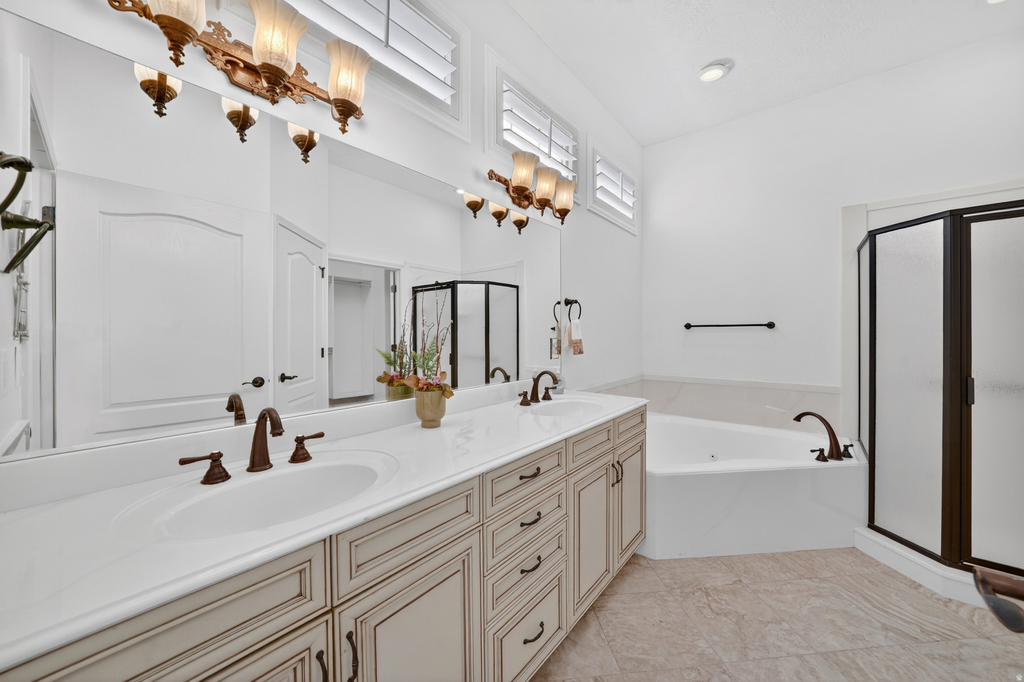 REUNION ORCHARD - Residential