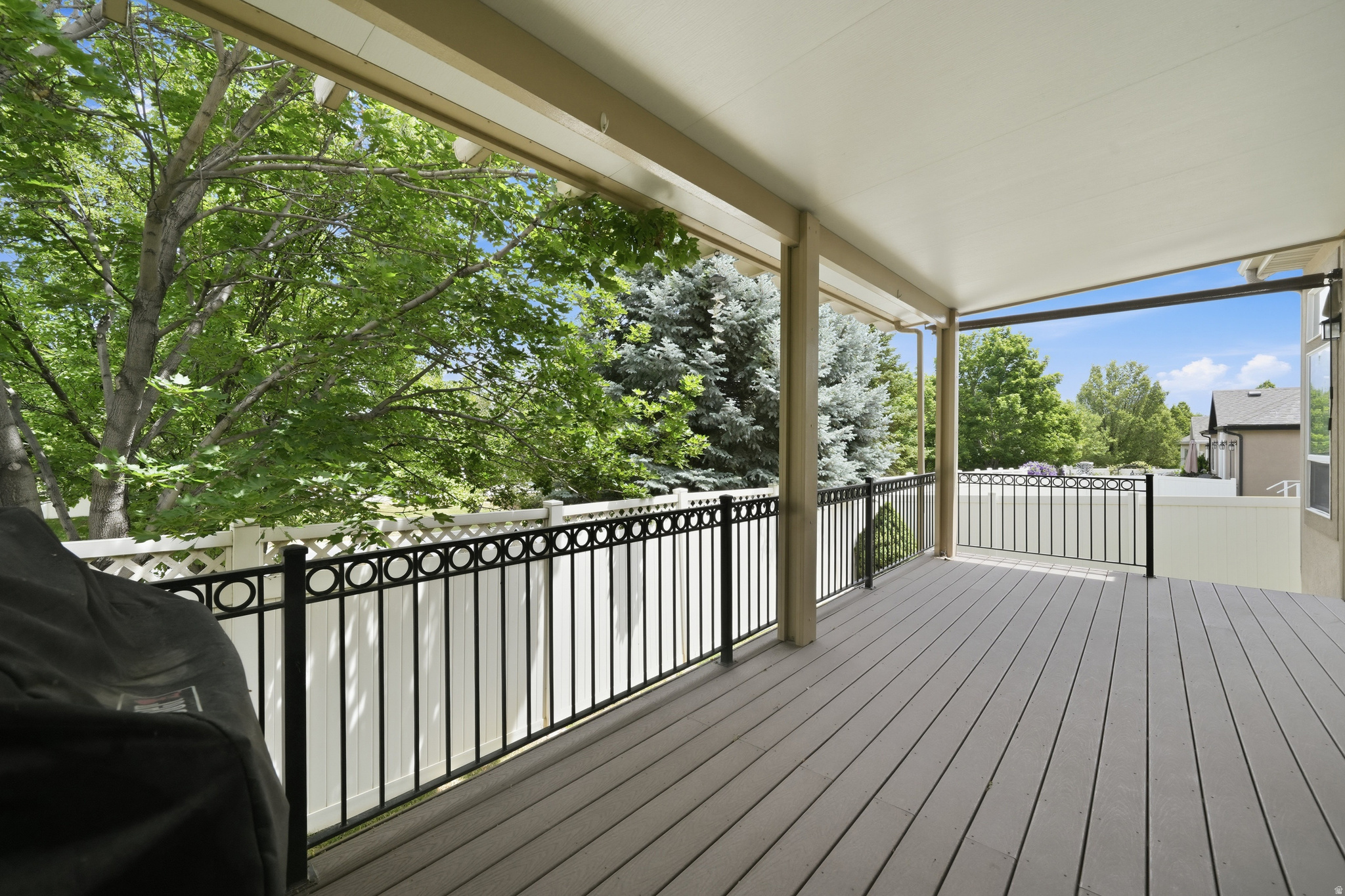REUNION ORCHARD - Residential