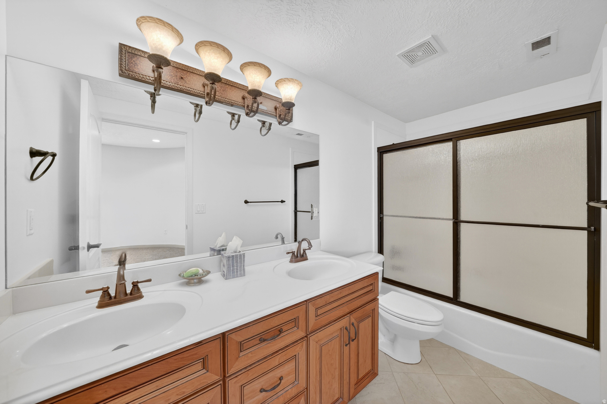 REUNION ORCHARD - Residential