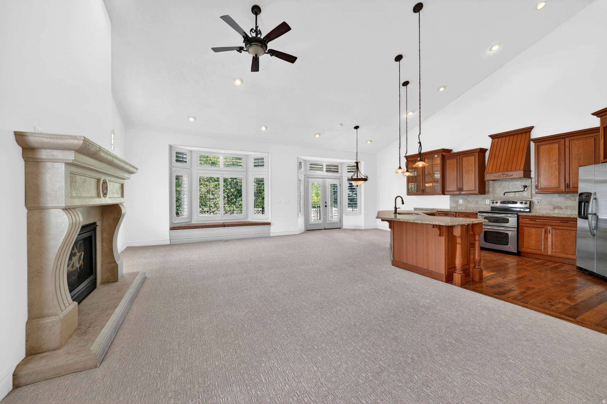 REUNION ORCHARD - Residential