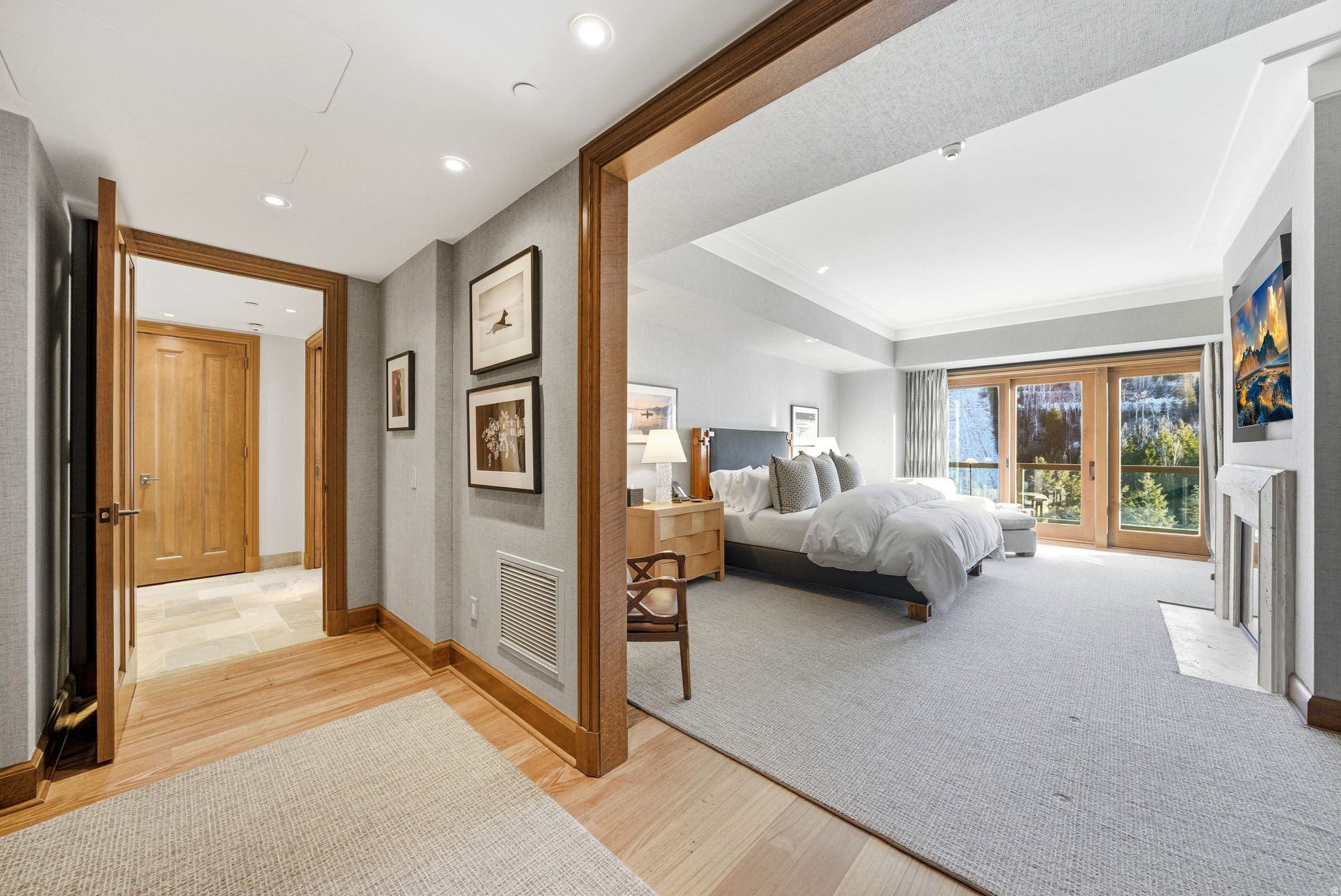 ST. REGIS - Residential