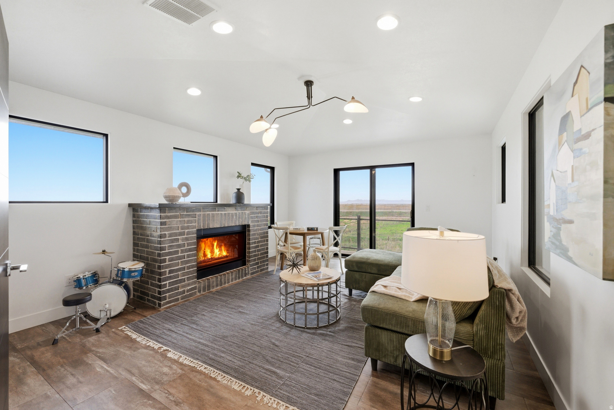 FARMINGTON RANCHES 8 - Residential