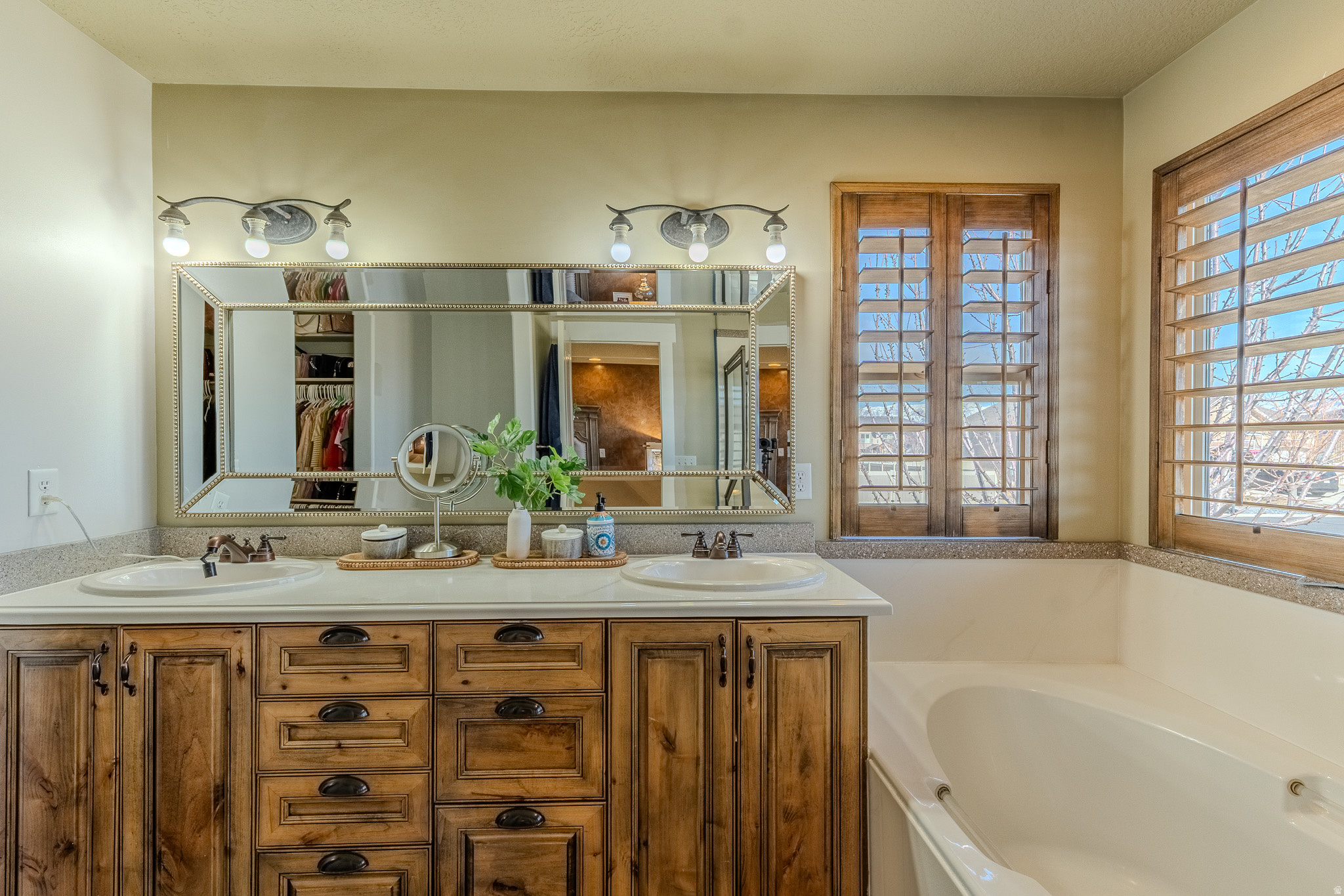 HOOPER LANDINGS - Residential