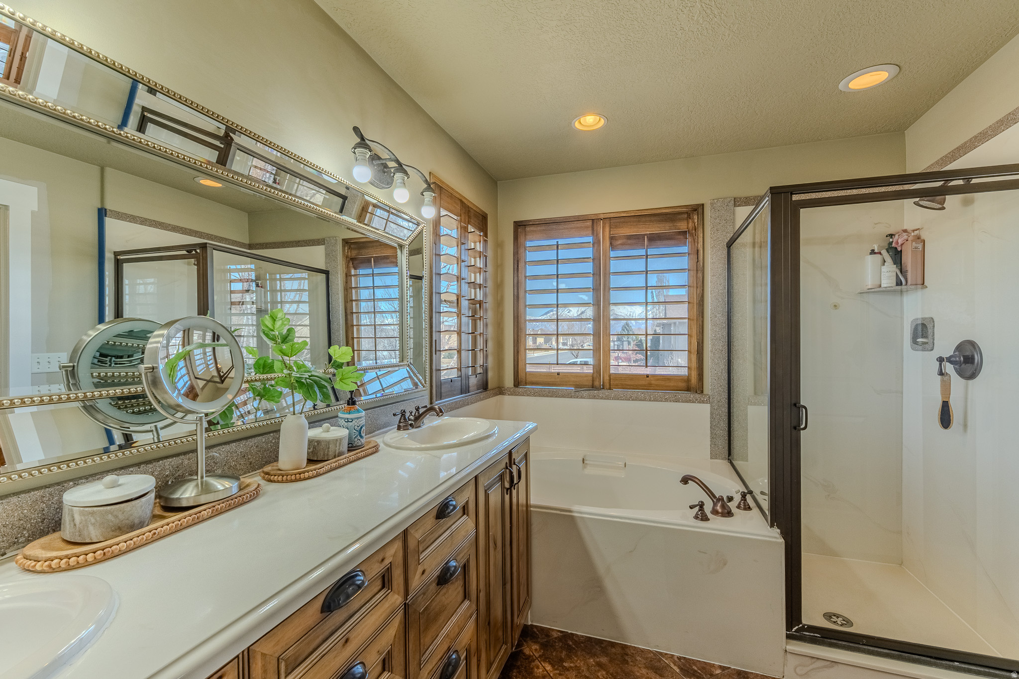 HOOPER LANDINGS - Residential