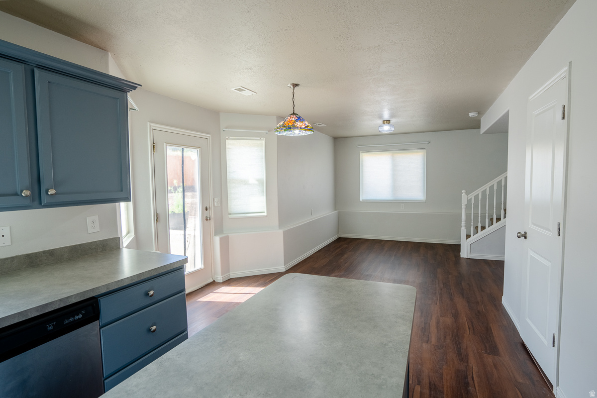 LYNNBROOK - Residential