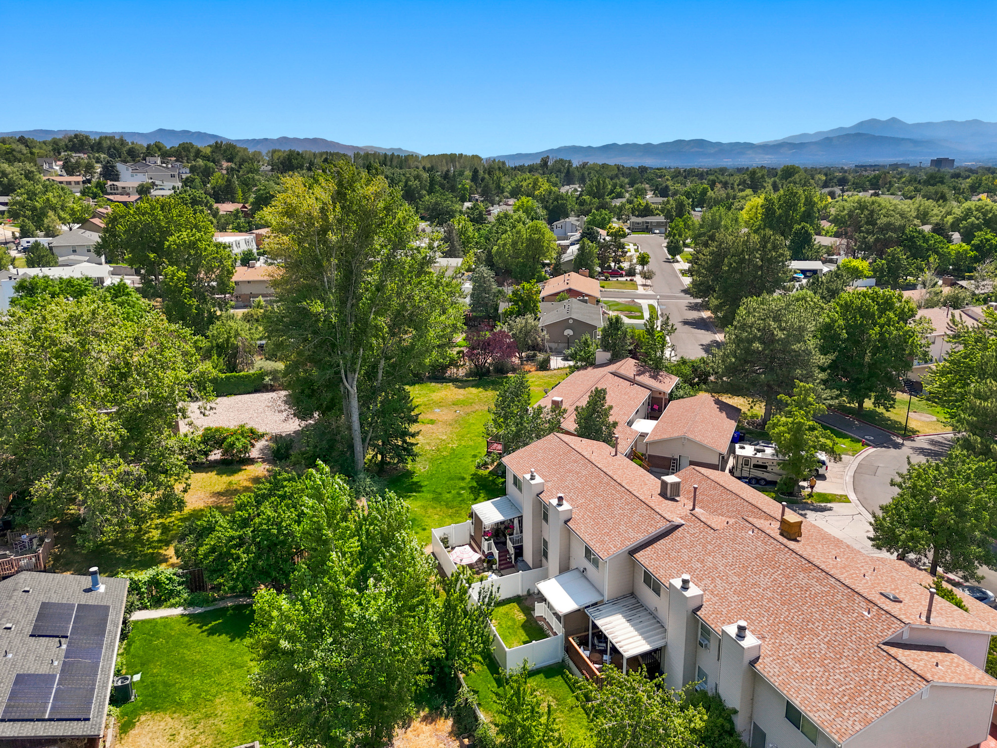HIGHLAND - Residential