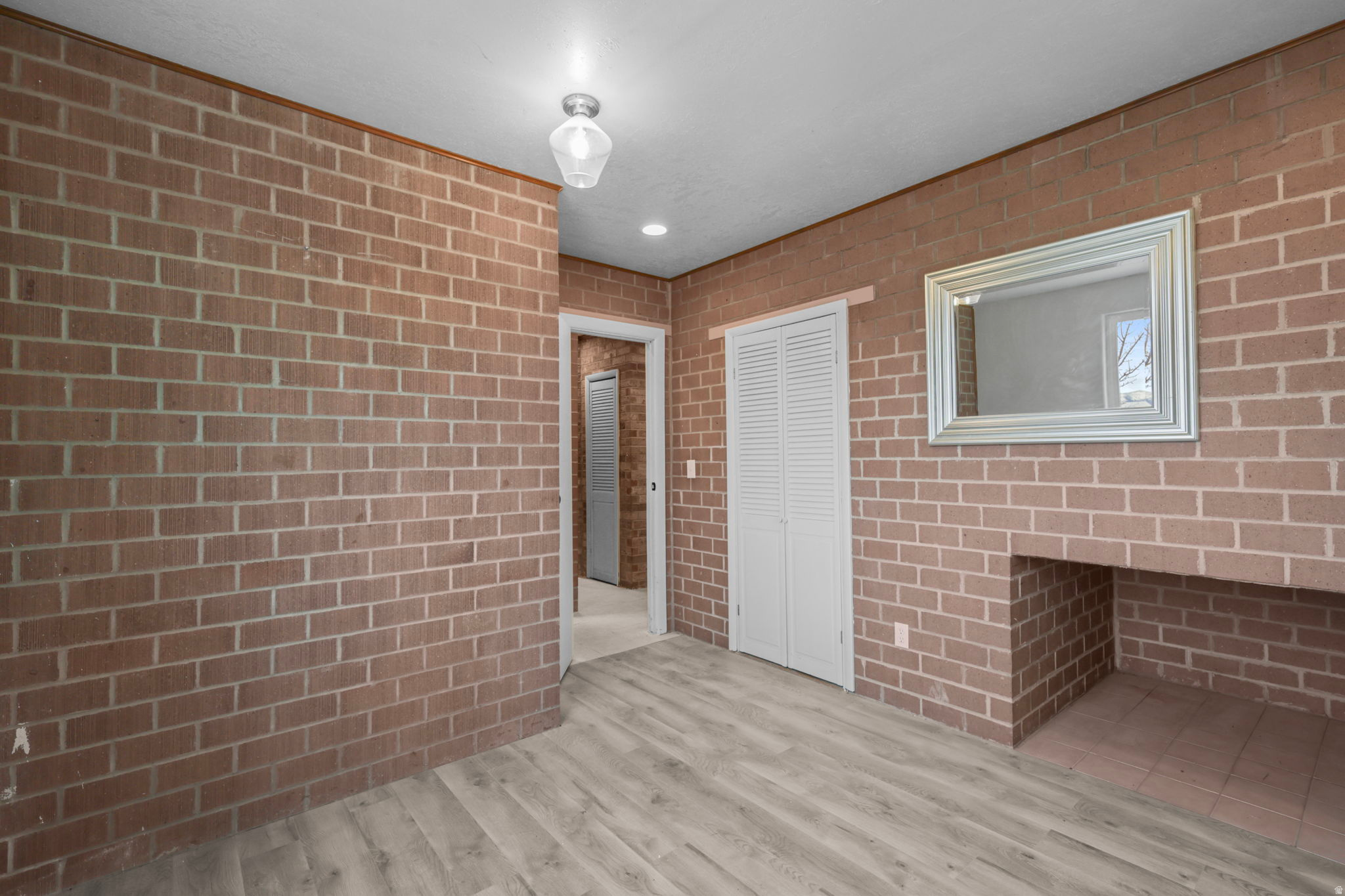 DAILEY MINOR - Residential