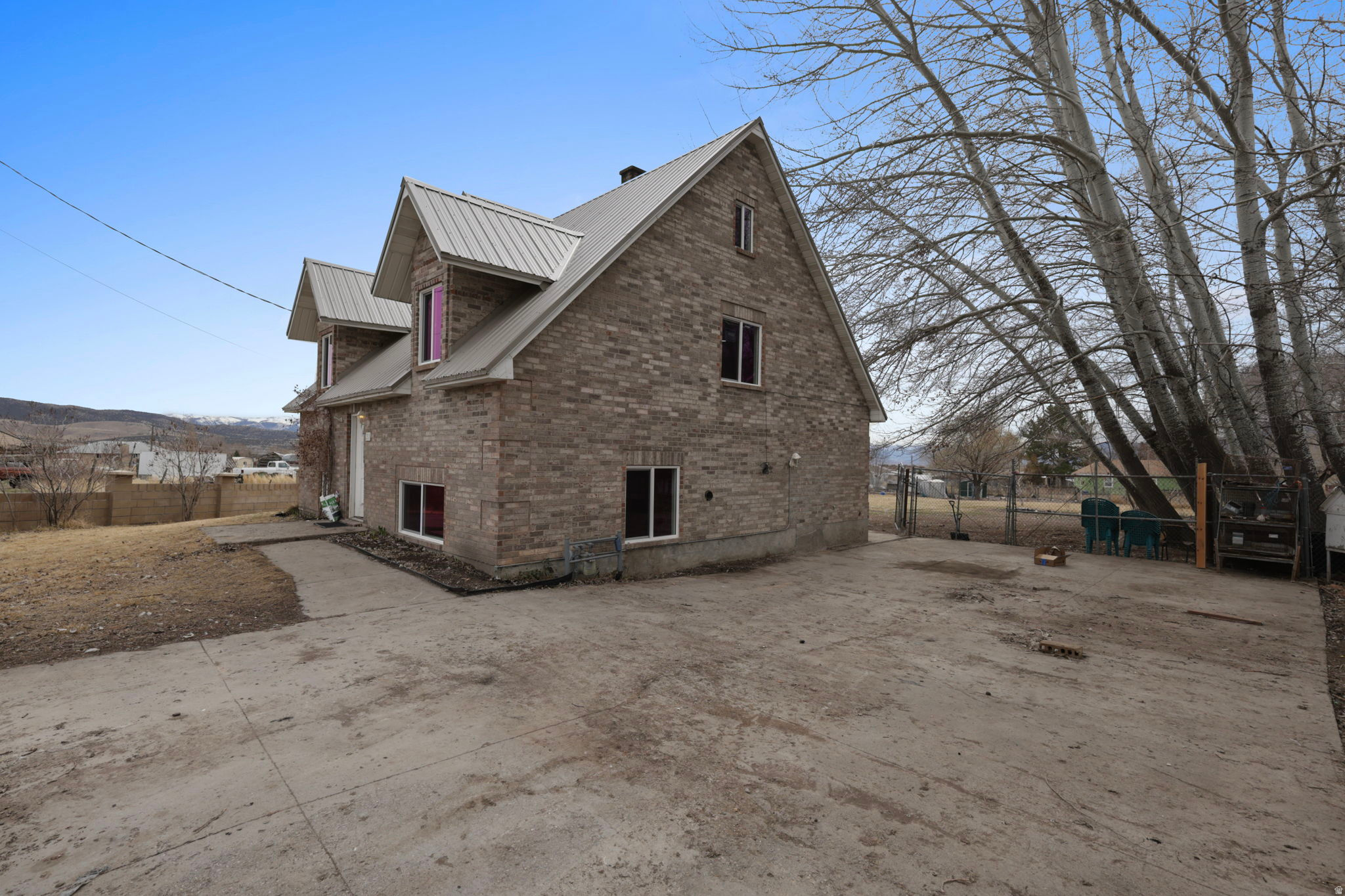 DAILEY MINOR - Residential