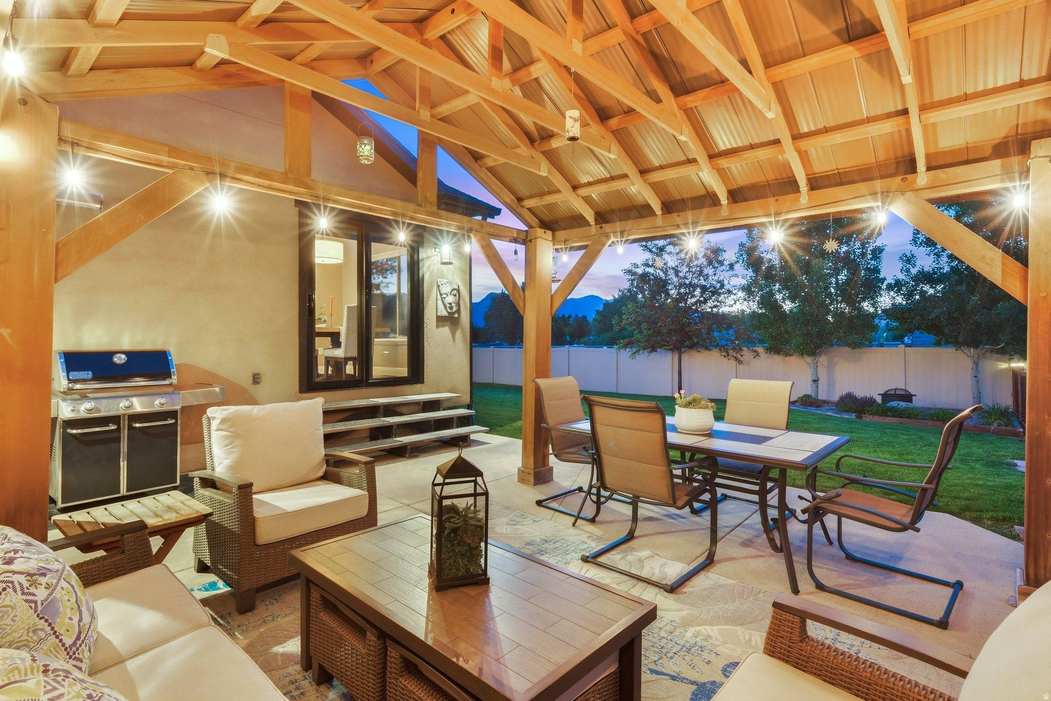BROADHEAD ESTATES - Residential