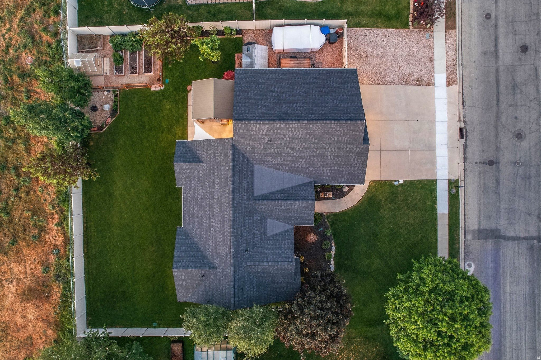 BROADHEAD ESTATES - Residential