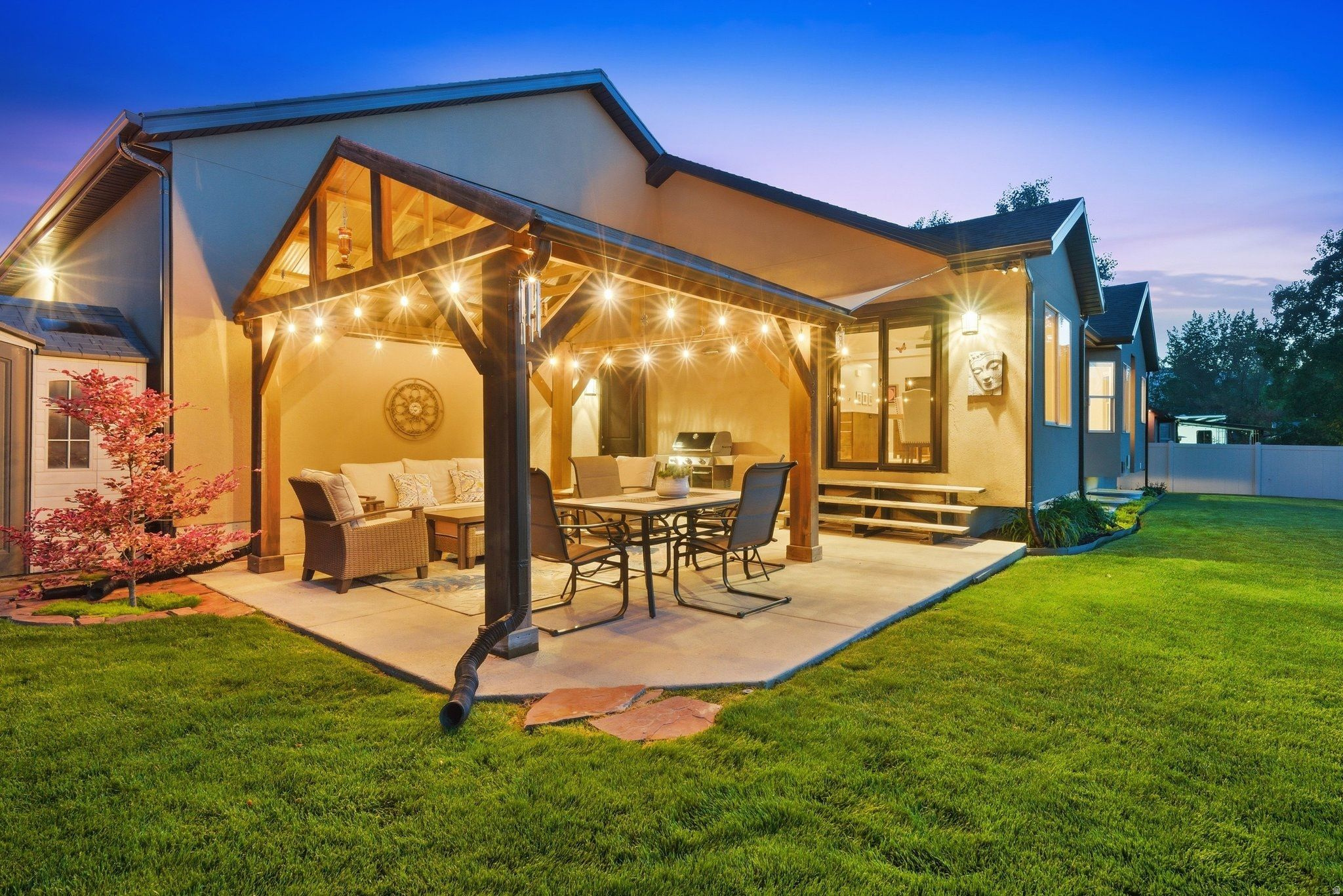 BROADHEAD ESTATES - Residential