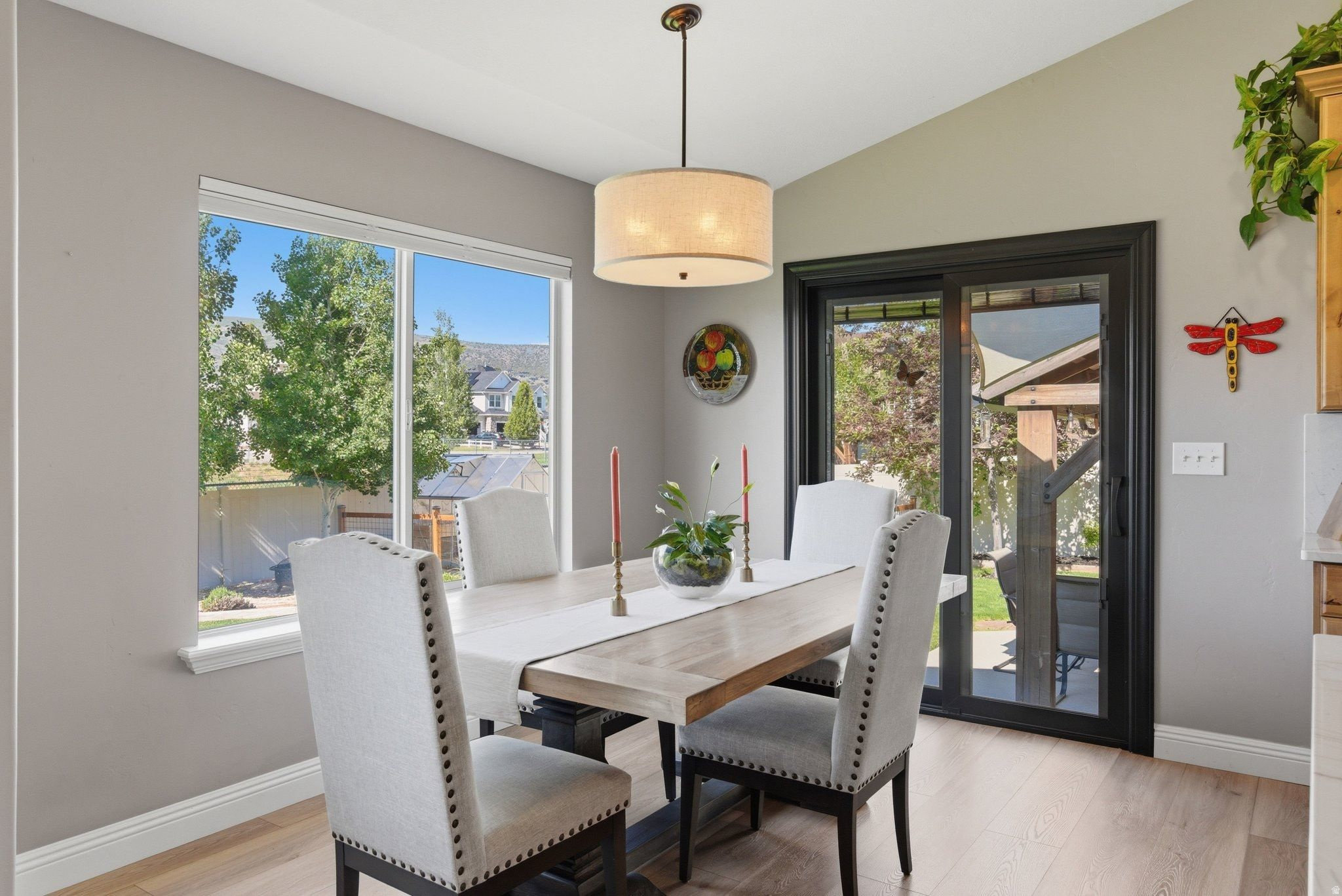 BROADHEAD ESTATES - Residential