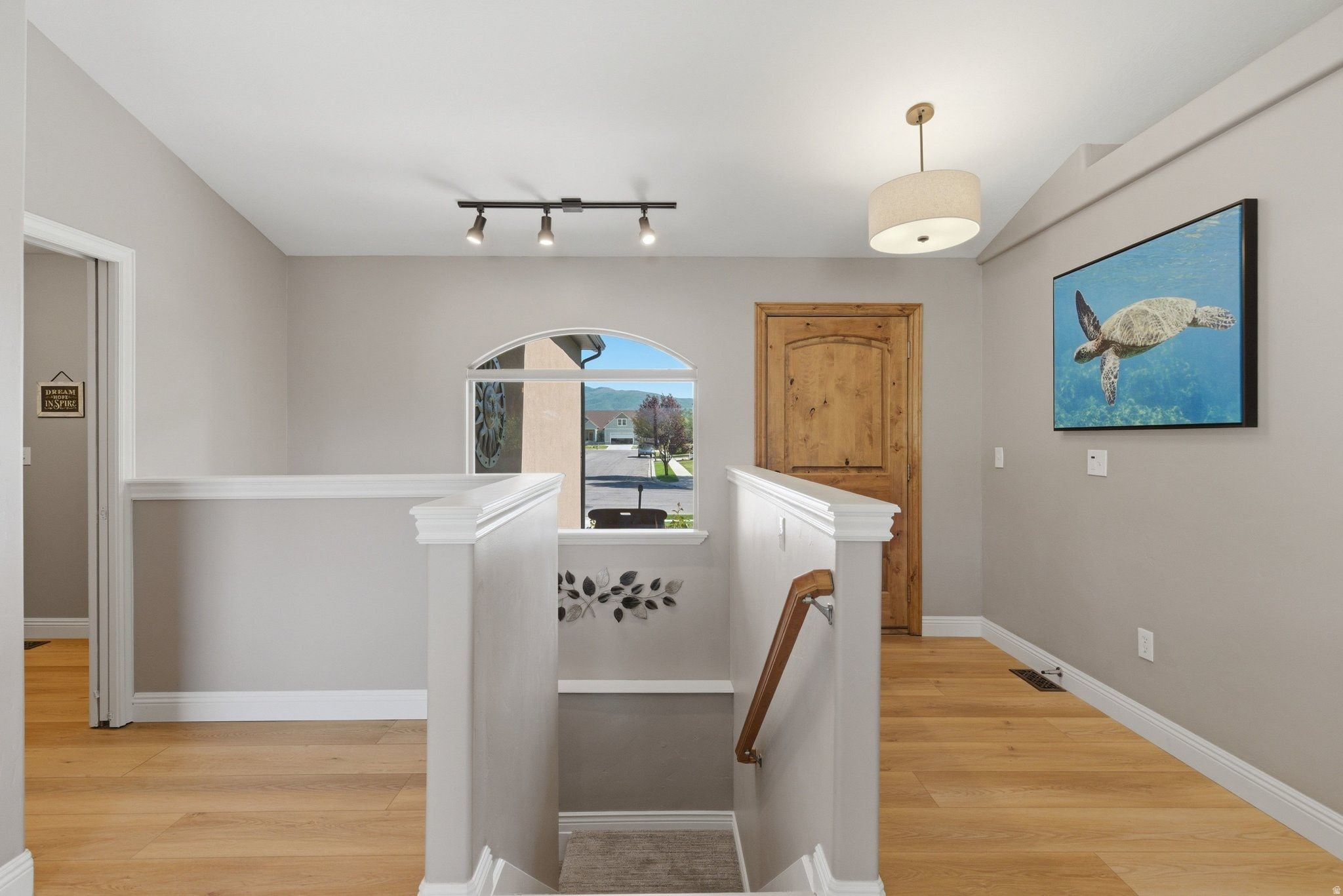 BROADHEAD ESTATES - Residential