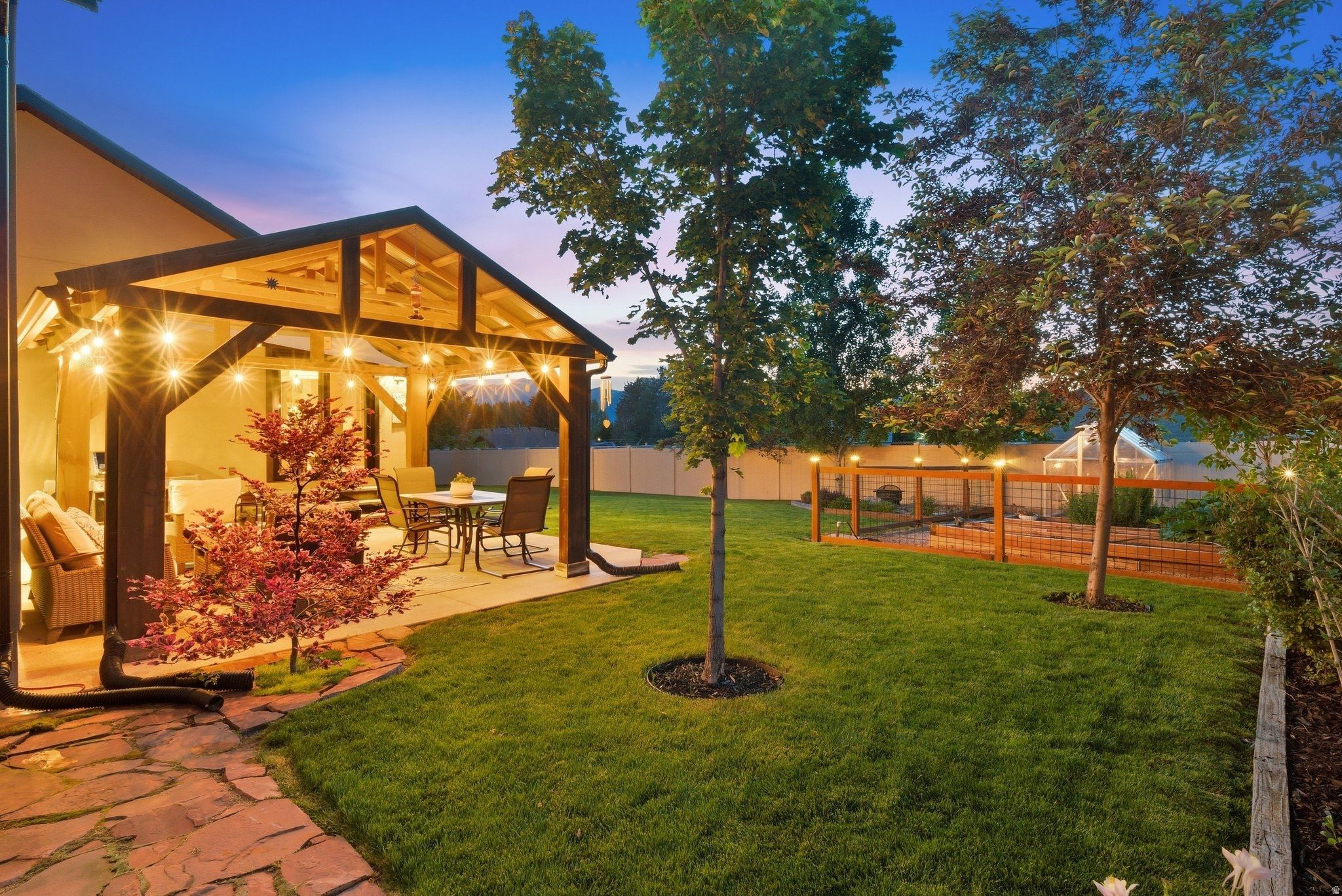 BROADHEAD ESTATES - Residential