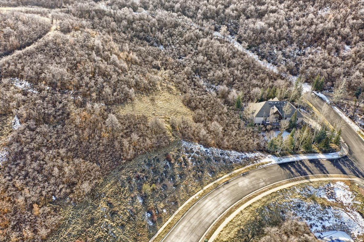 HIGHLAND OAKS SUB - Land
