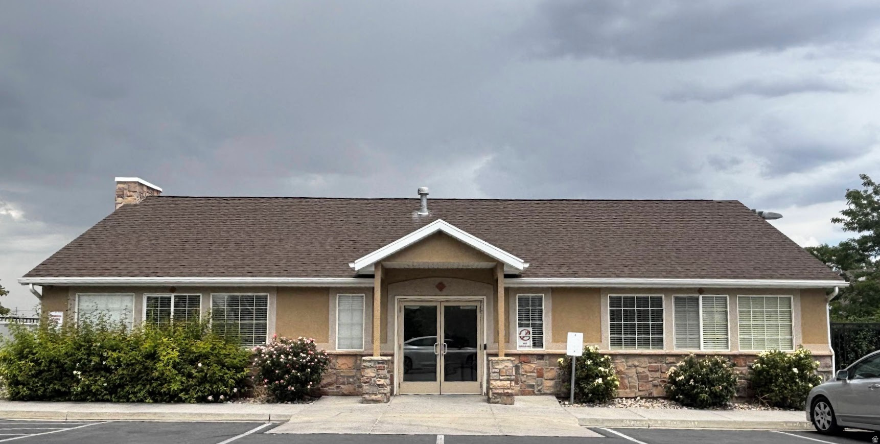 COPPER HILLS CONDOMINIUMS - Residential