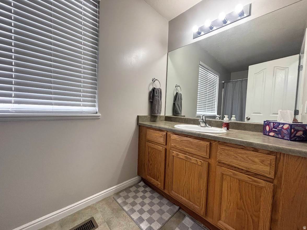 COPPER HILLS CONDOMINIUMS - Residential
