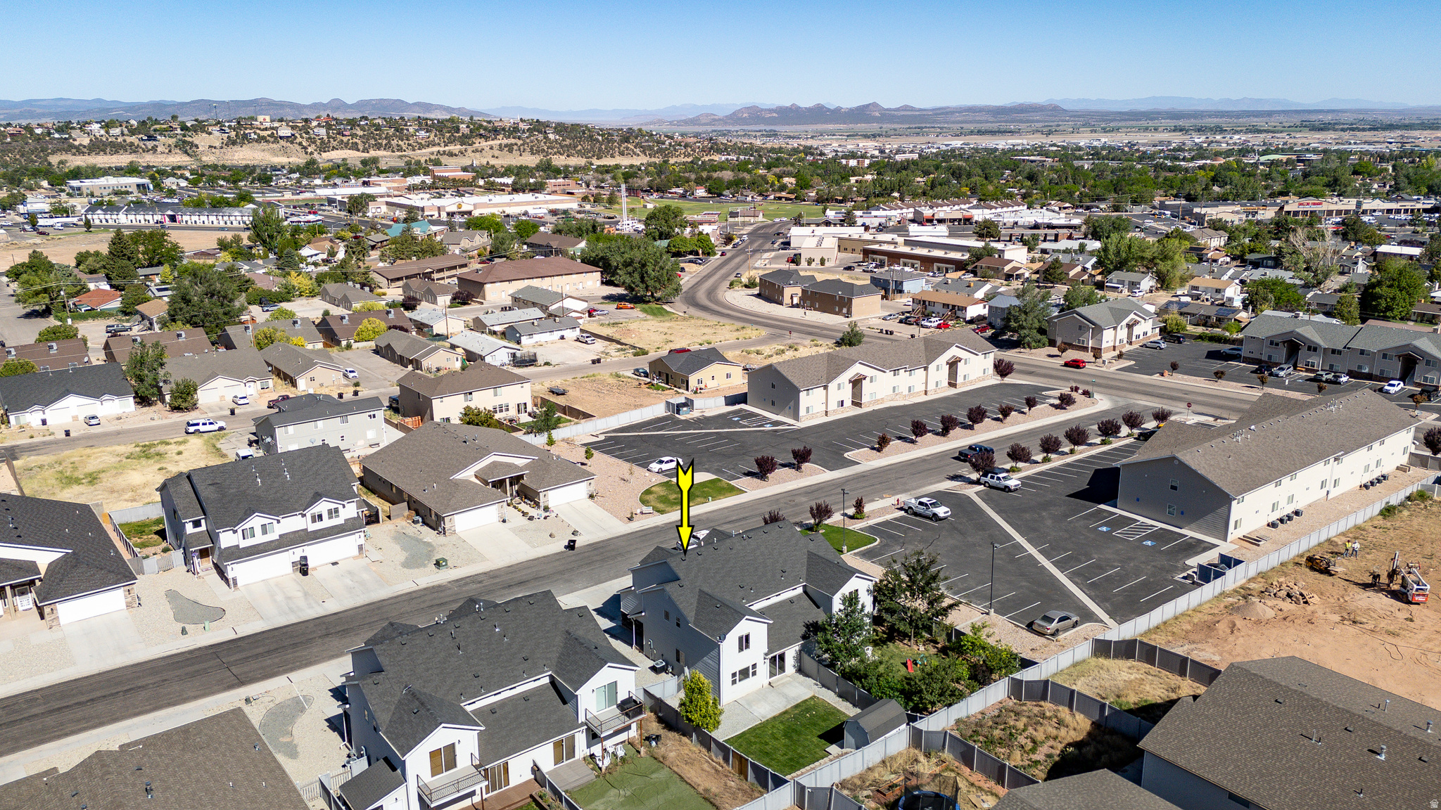 MOUNTAIN VISTA - Residential