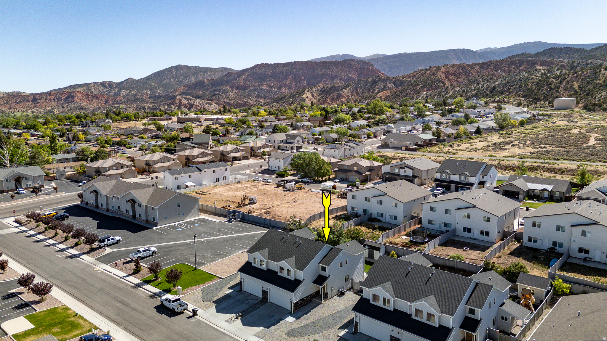 MOUNTAIN VISTA - Residential