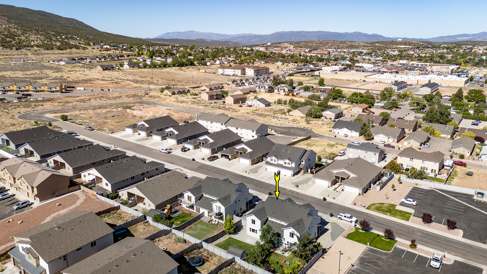 MOUNTAIN VISTA - Residential