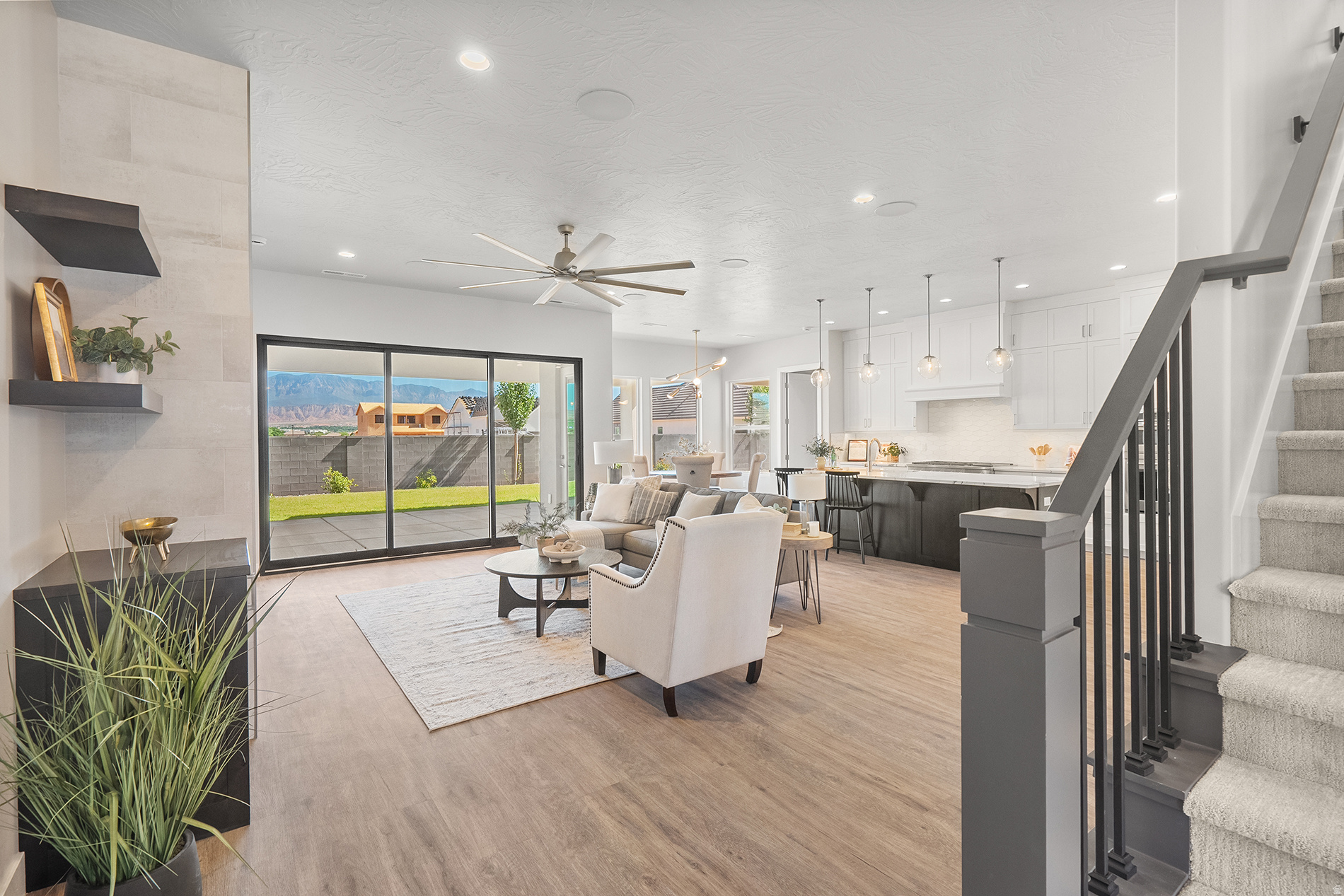 FRANKLIN FIELDS 2 - Residential