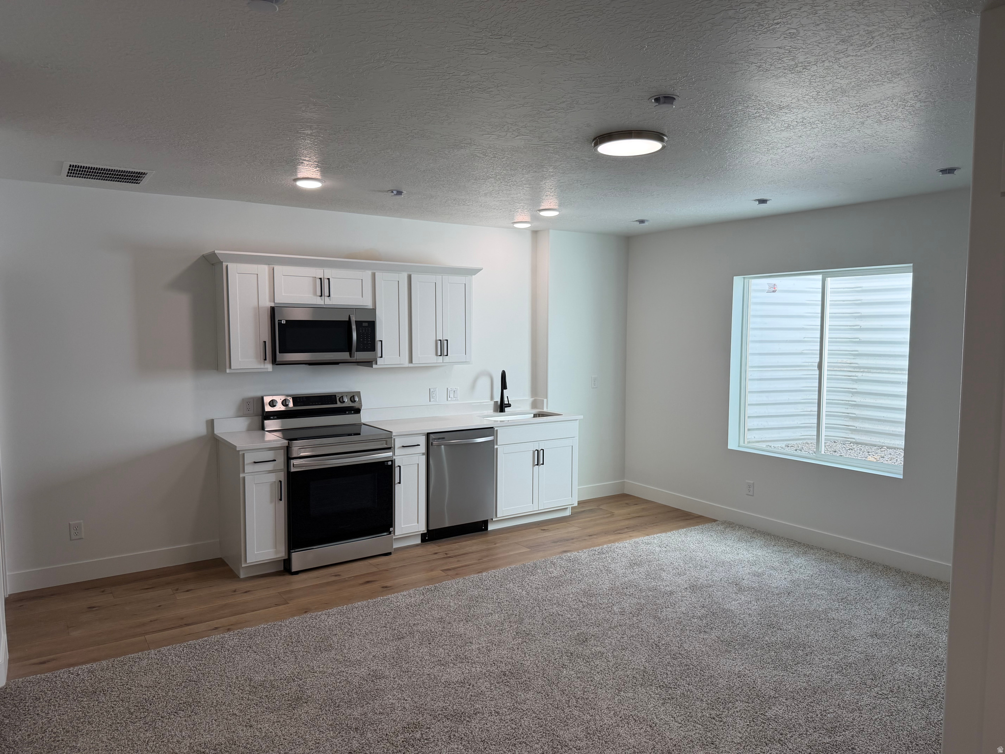 PACIFIC SPRINGS - Residential