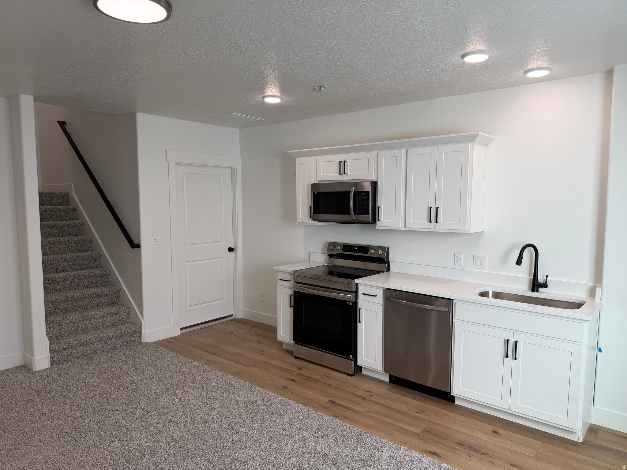 PACIFIC SPRINGS - Residential