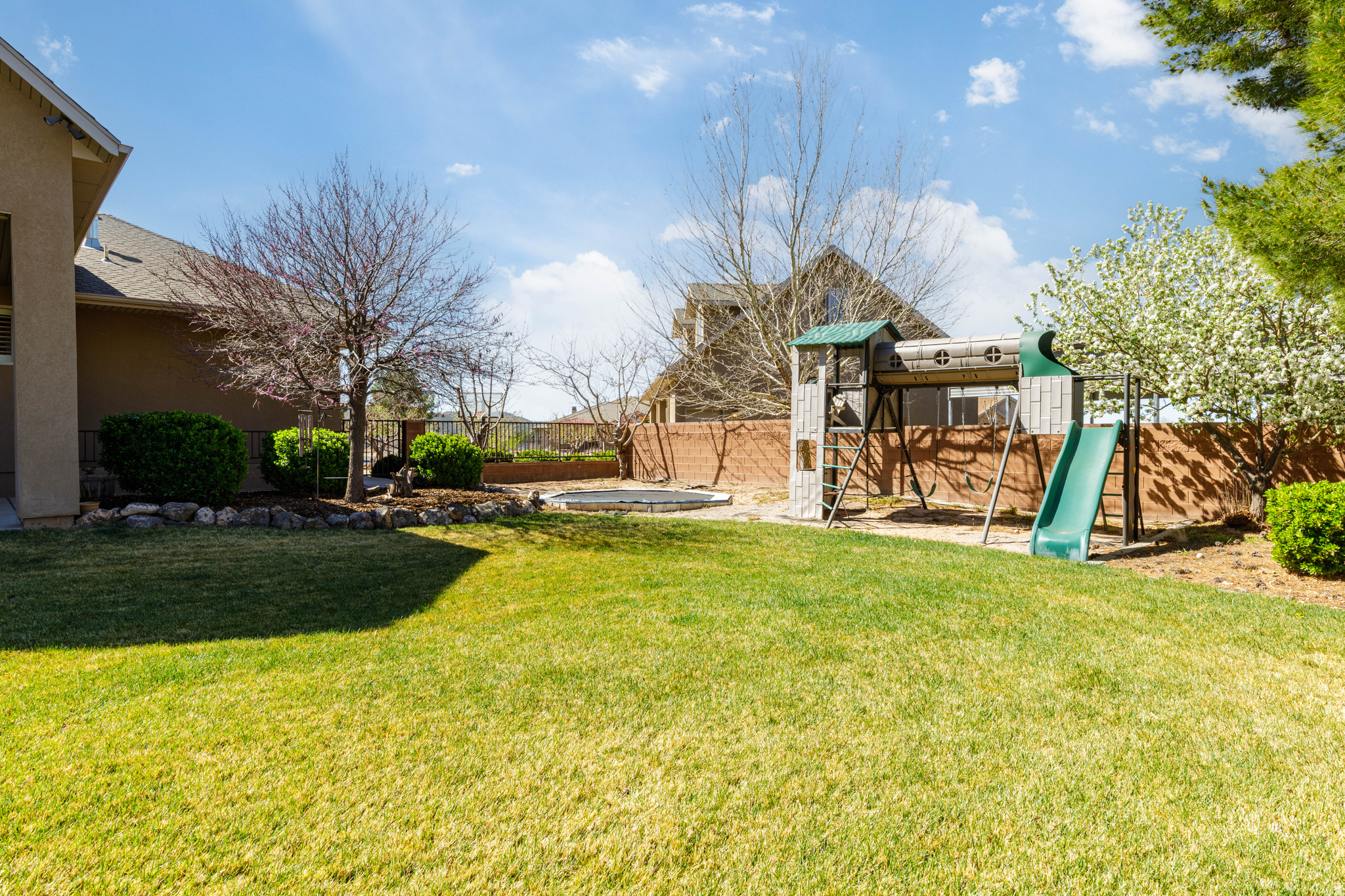 CANYON TRAILS @ DAMMERON VALLEY PH 2 - Residential