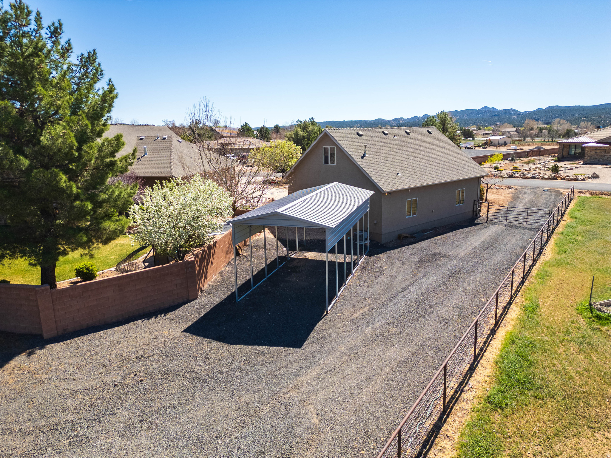 CANYON TRAILS @ DAMMERON VALLEY PH 2 - Residential