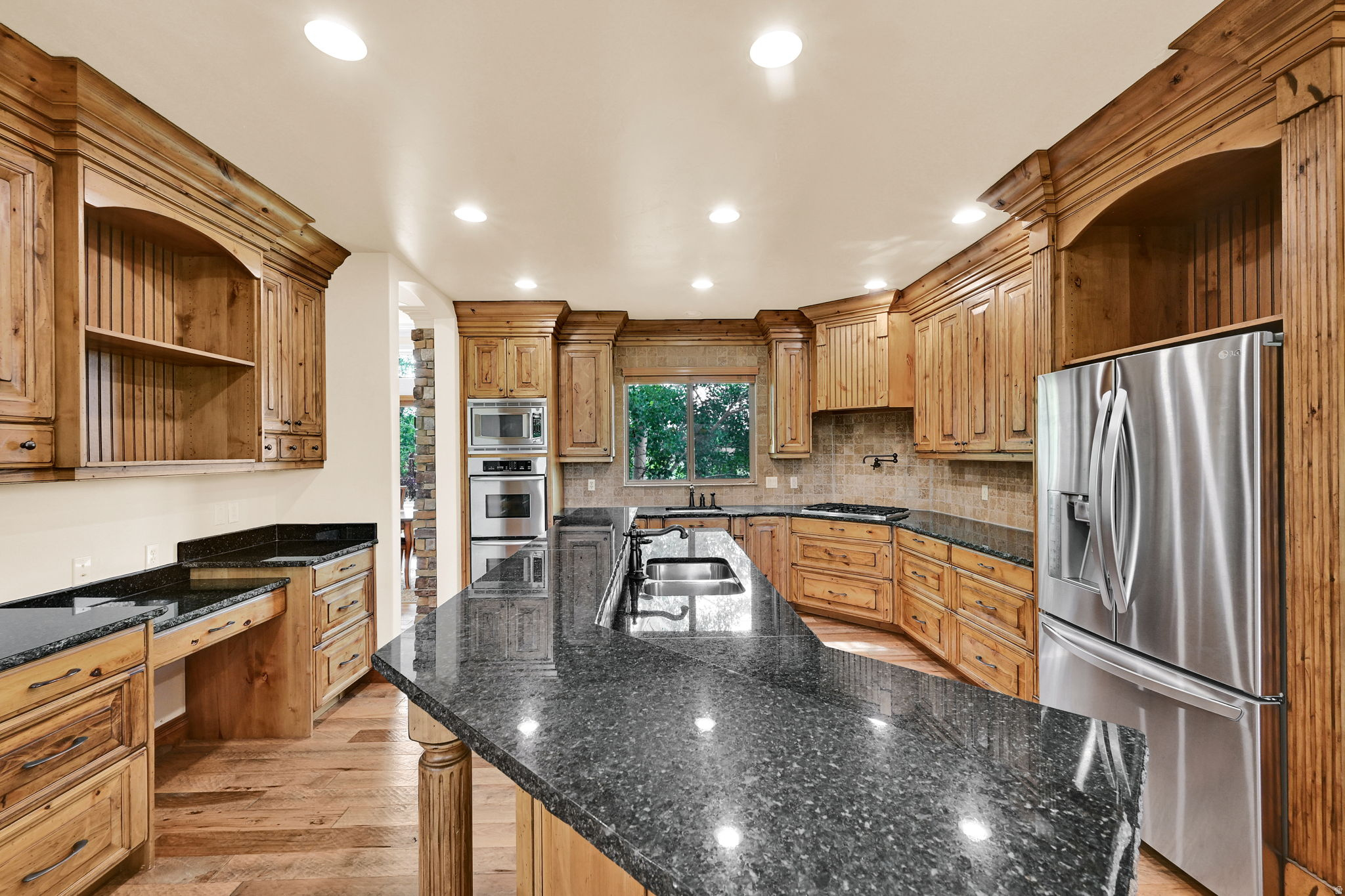 ELKHORN - Residential