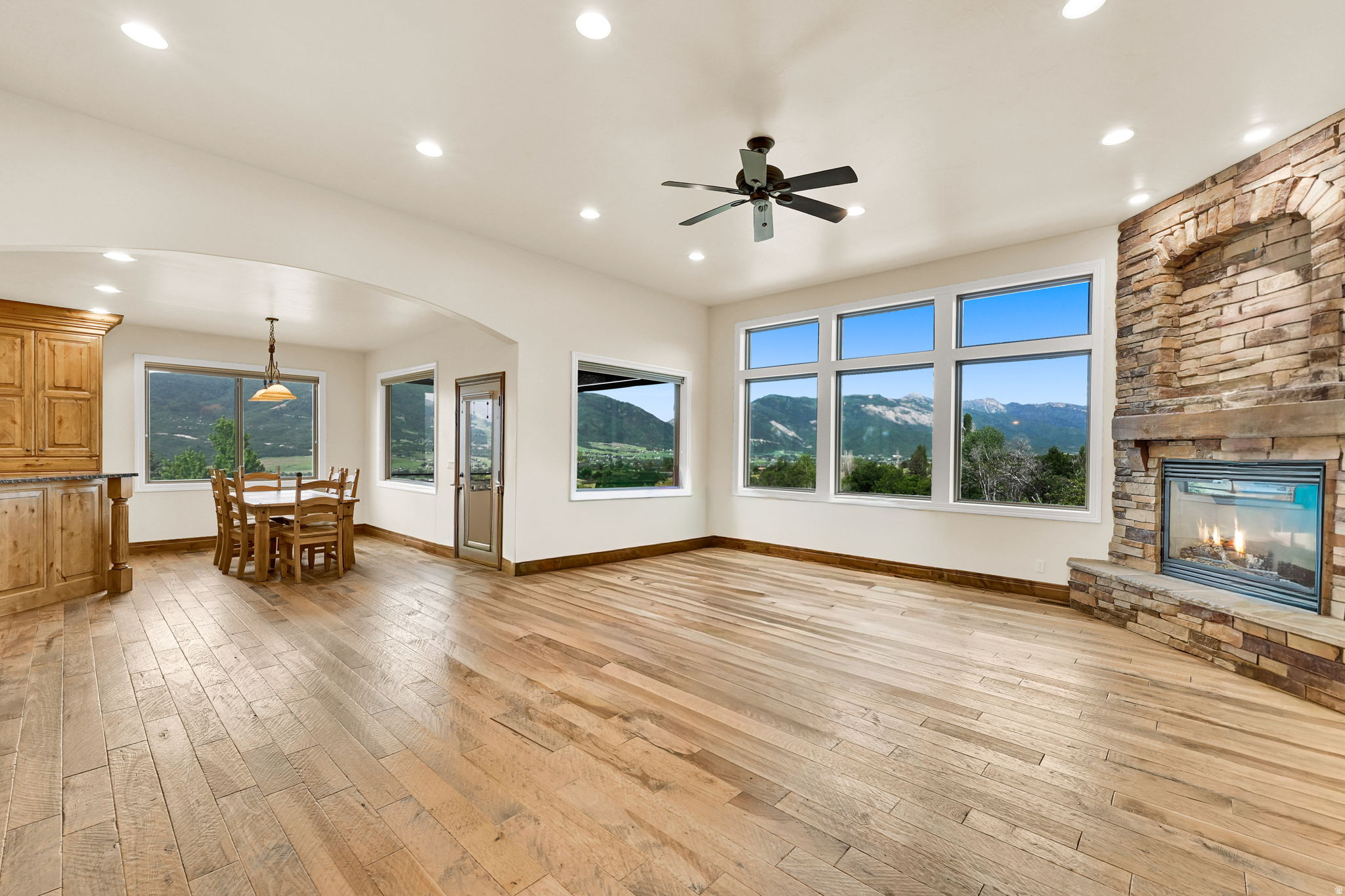 ELKHORN - Residential