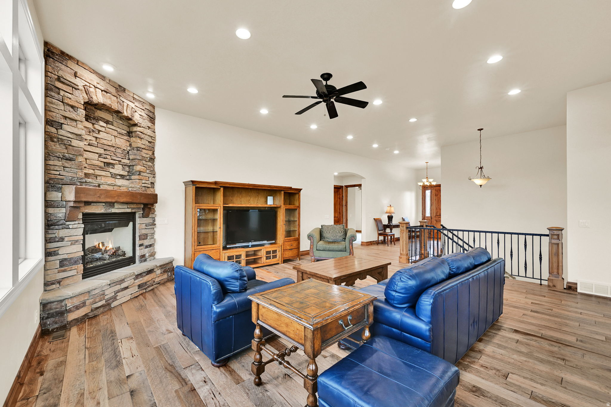 ELKHORN - Residential