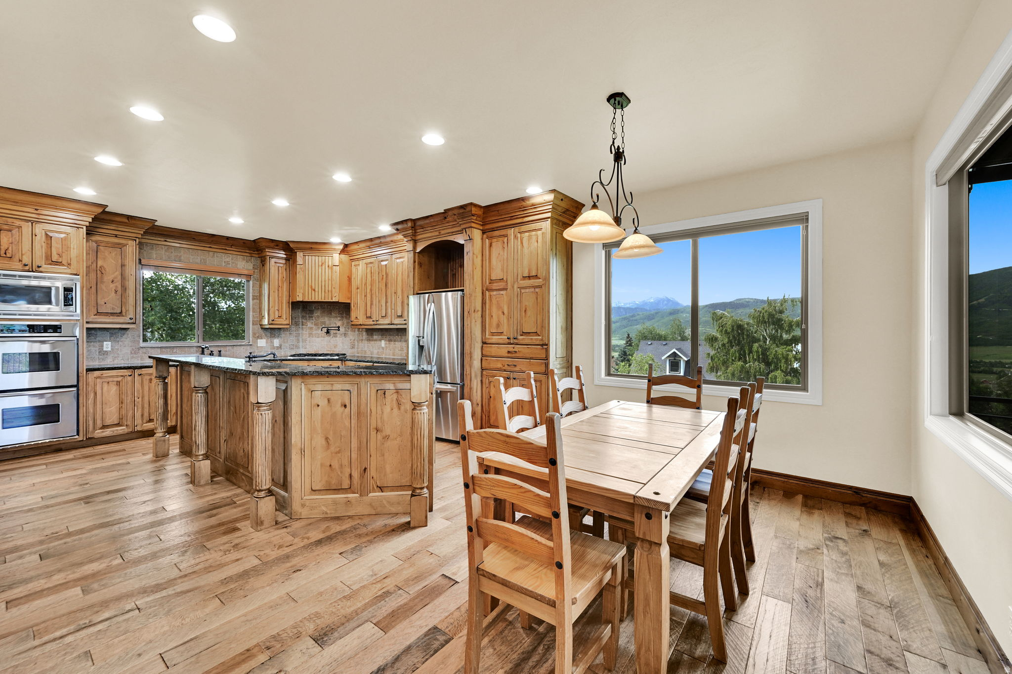 ELKHORN - Residential