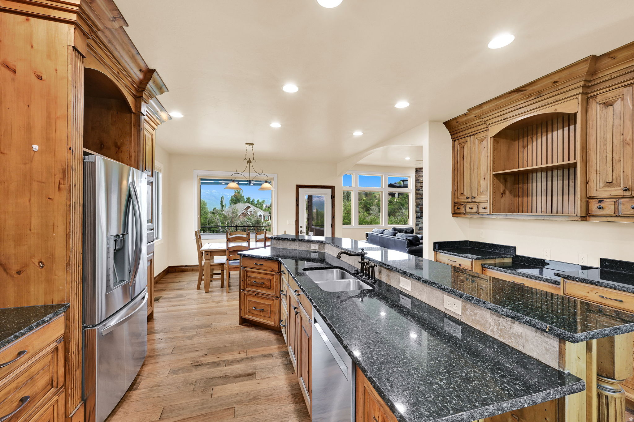 ELKHORN - Residential
