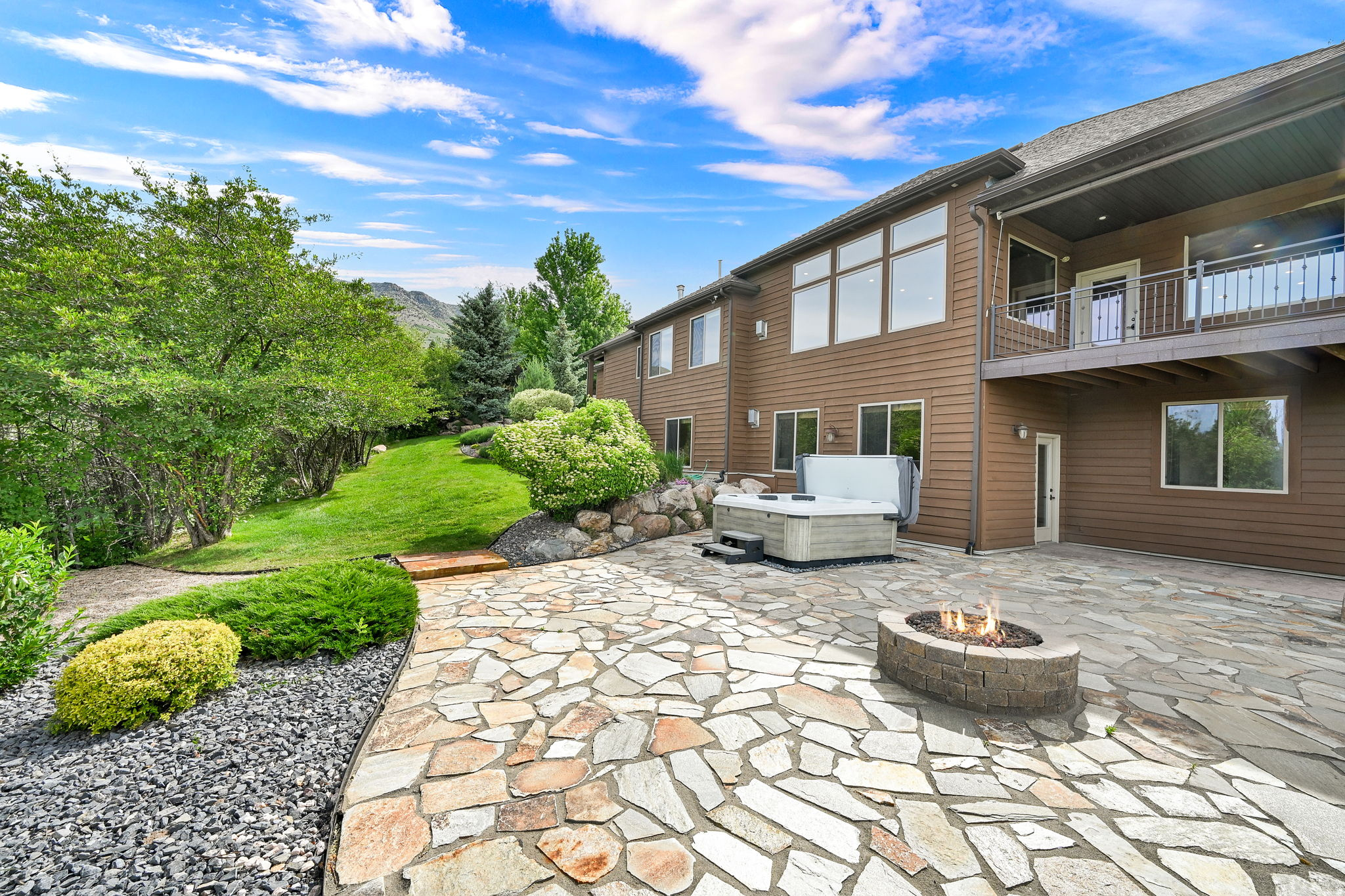 ELKHORN - Residential
