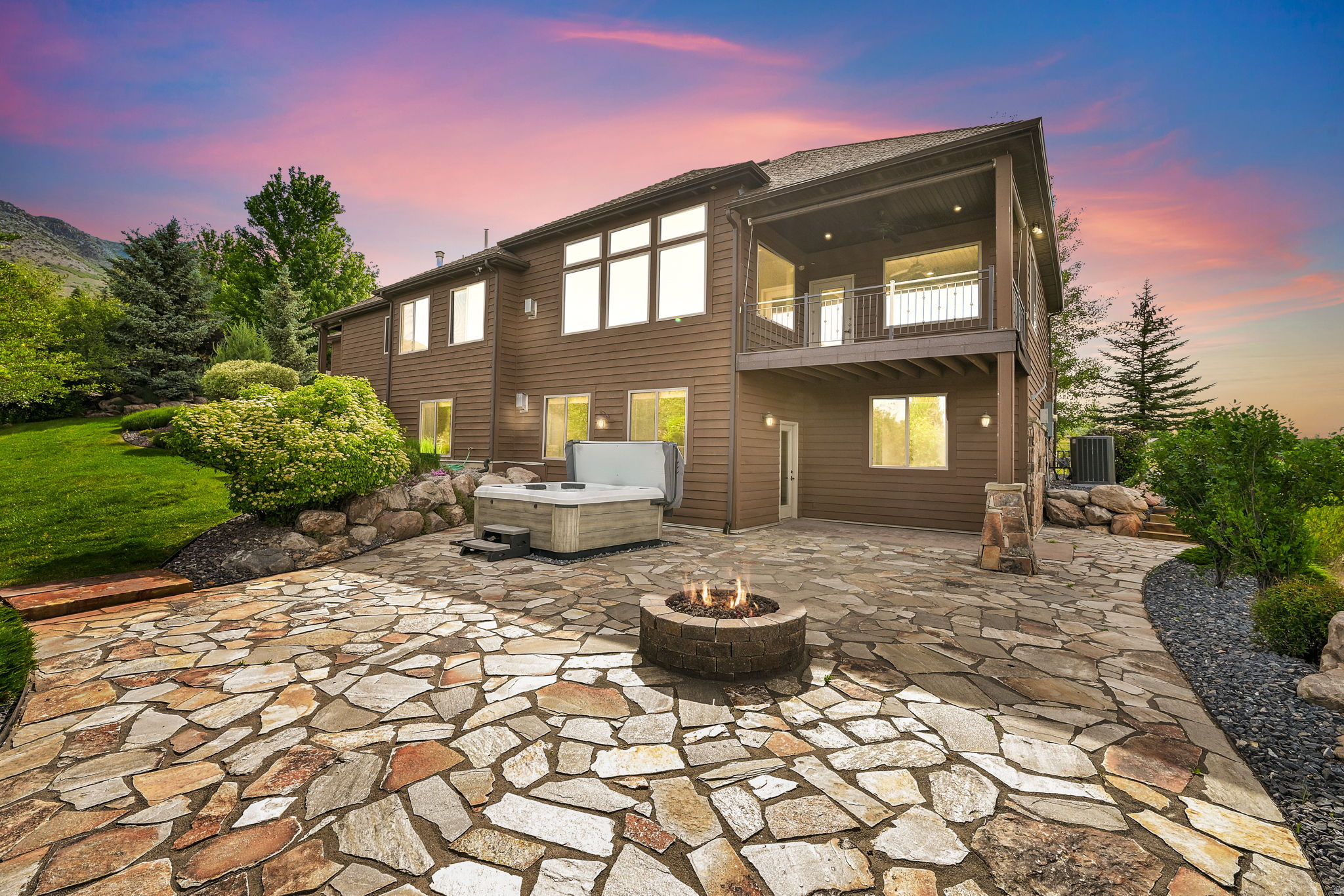 ELKHORN - Residential