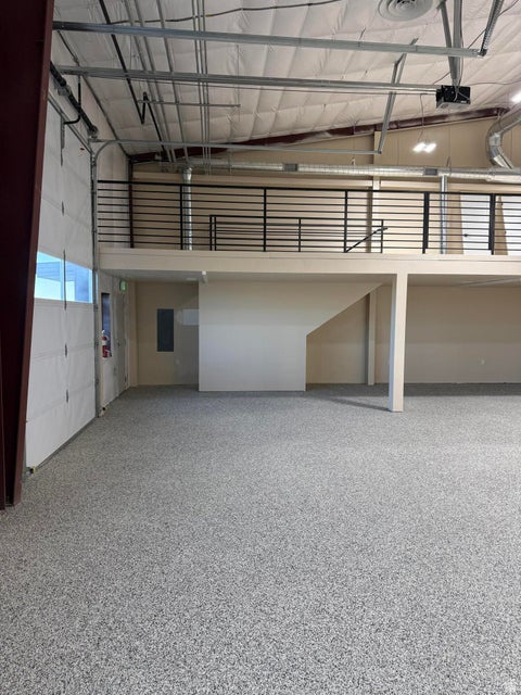 MOUNTAIN VIEW - Commercial Sale