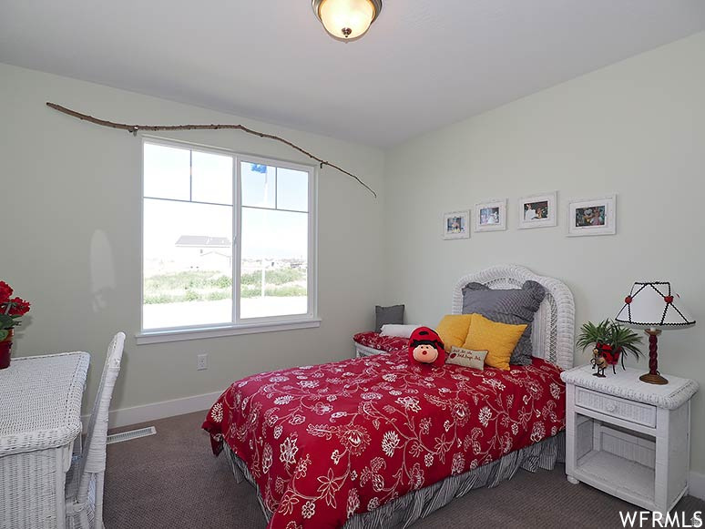 TAYLOR'S GROVE - Residential