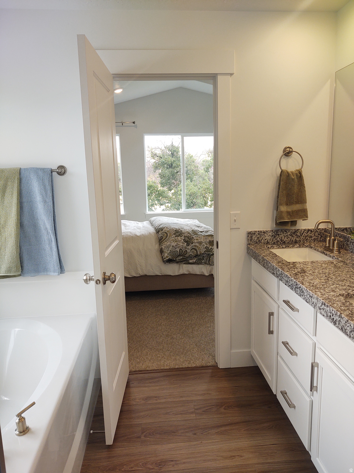TAYLOR'S GROVE - Residential