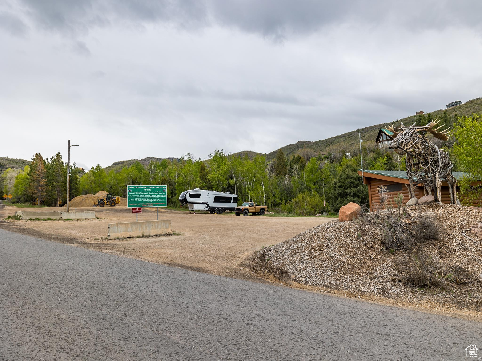 TIMBER LAKES - Land