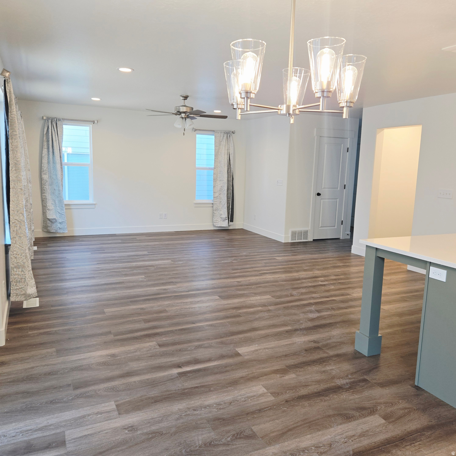 GARDNER POINT - Residential