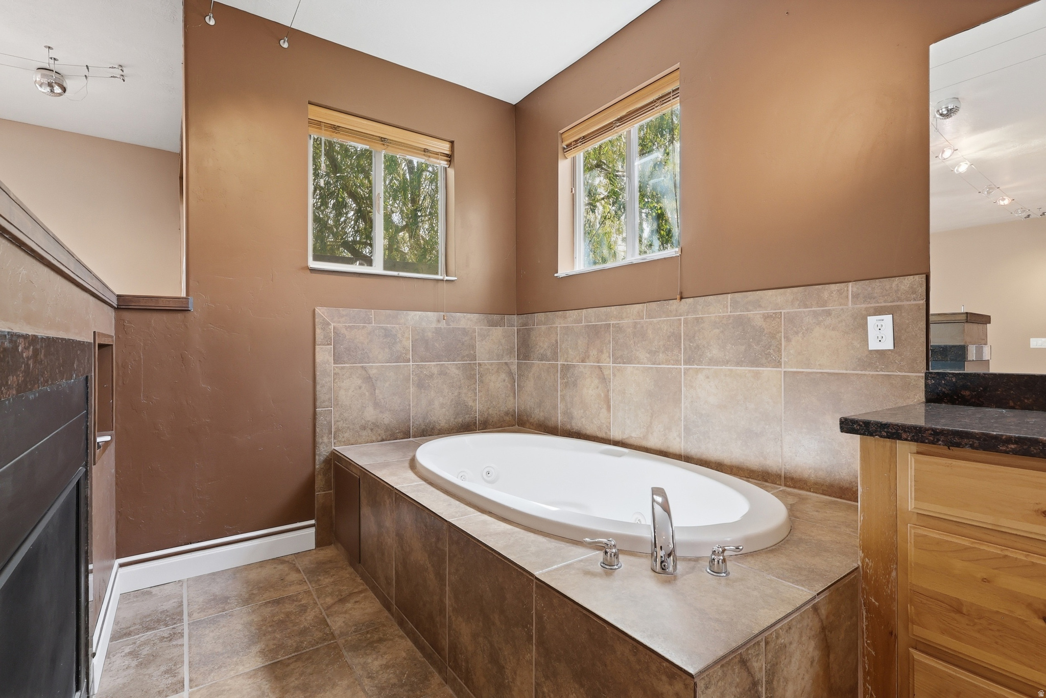 SOUTH WILLOW RANCHES - Residential