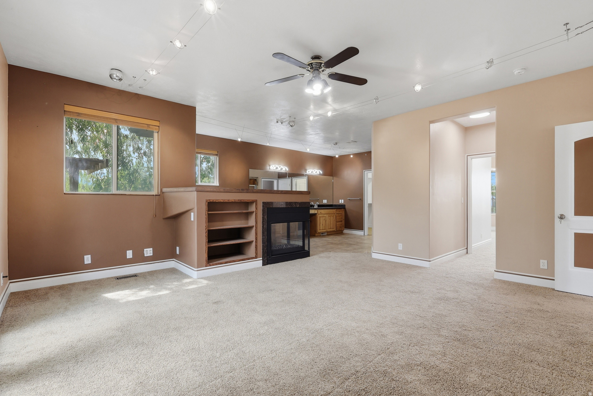SOUTH WILLOW RANCHES - Residential
