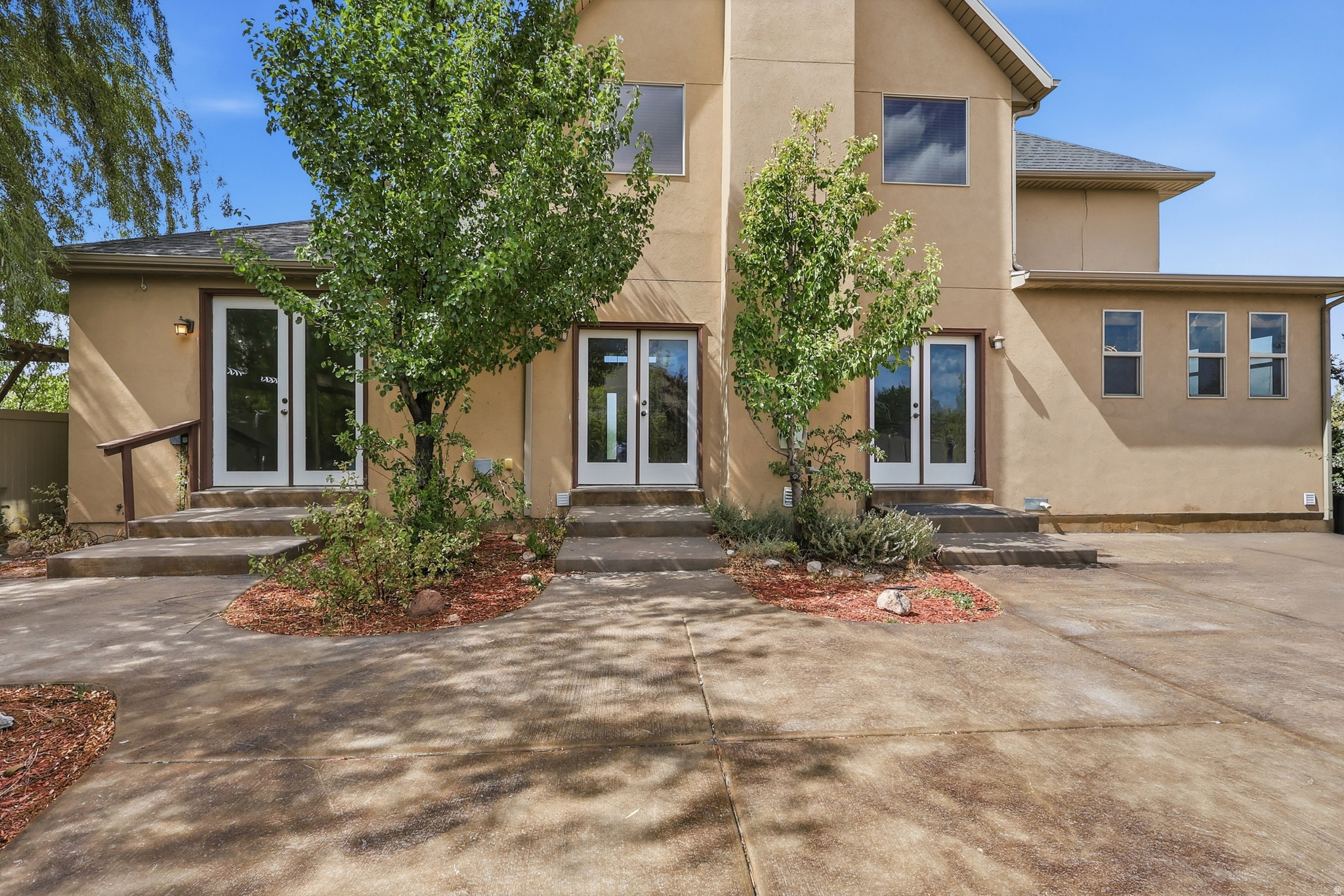 SOUTH WILLOW RANCHES - Residential