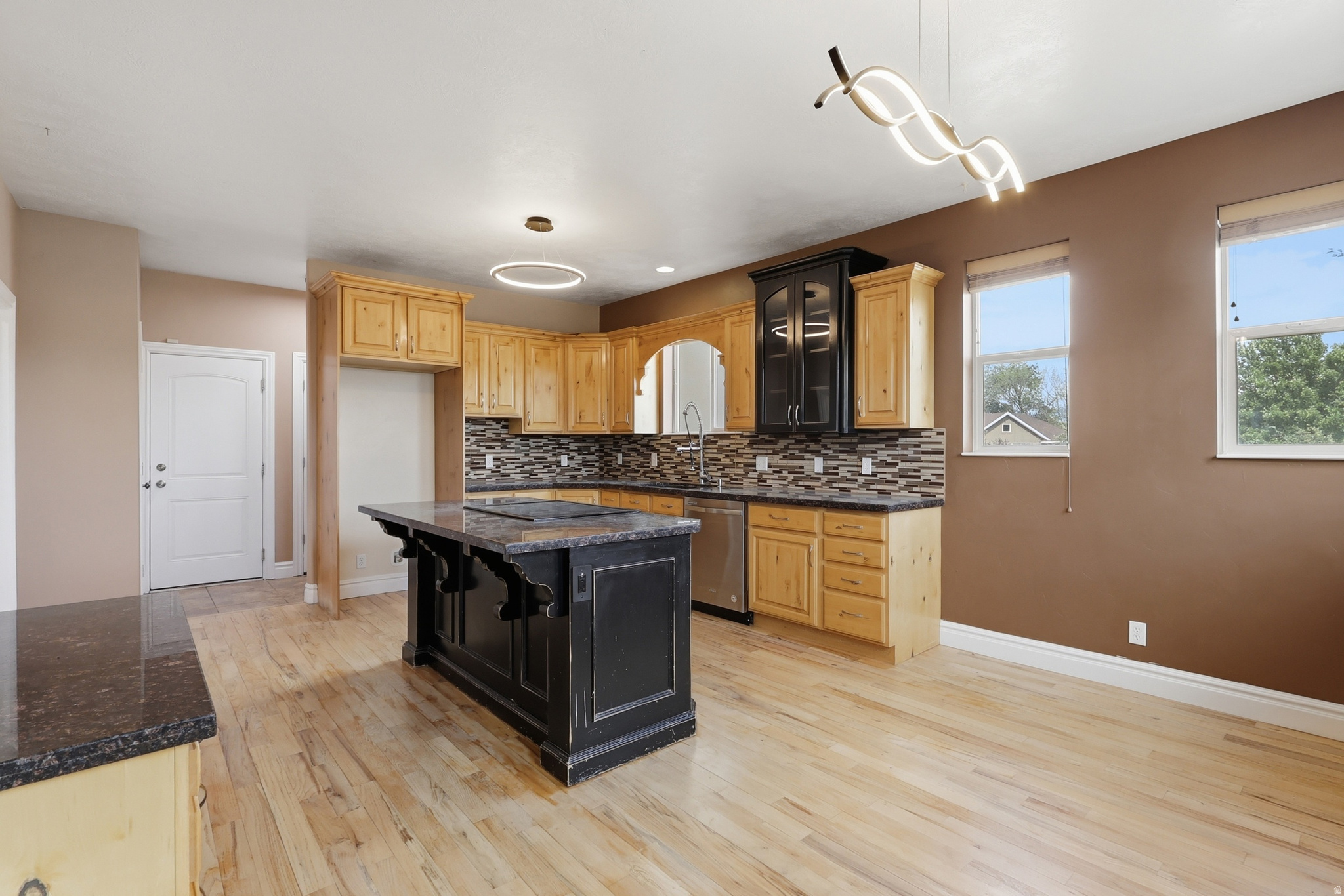 SOUTH WILLOW RANCHES - Residential