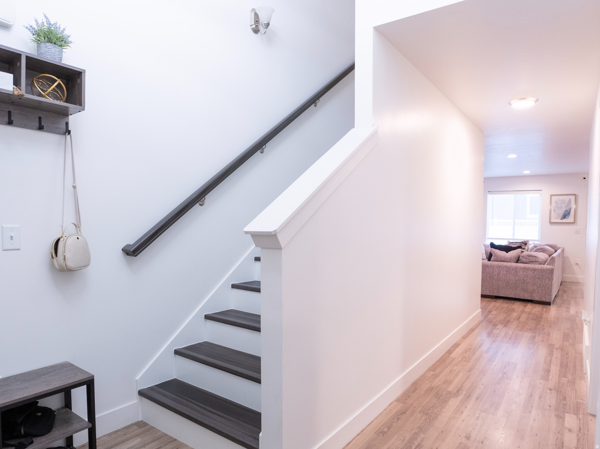 MOUNTAIN RIDGE - Residential