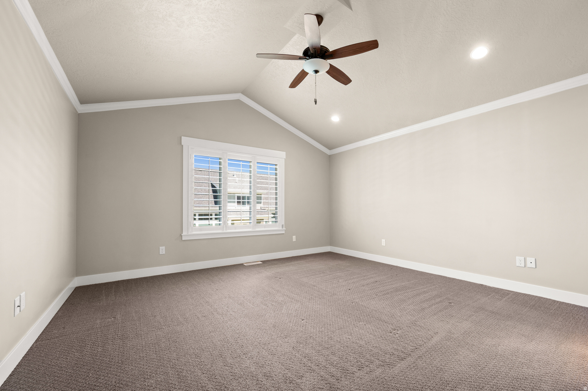 THE VILLAGES AT SANDY - Residential