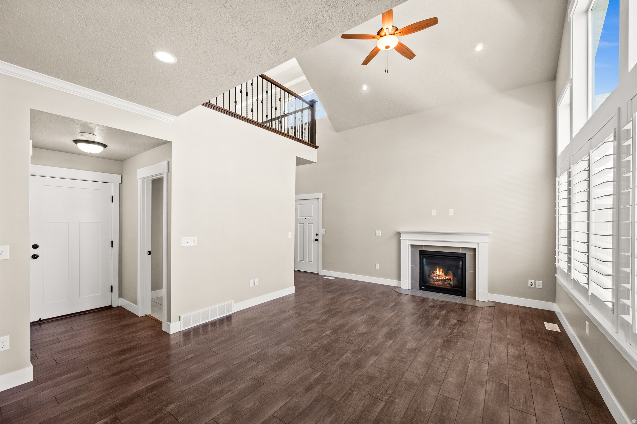 THE VILLAGES AT SANDY - Residential
